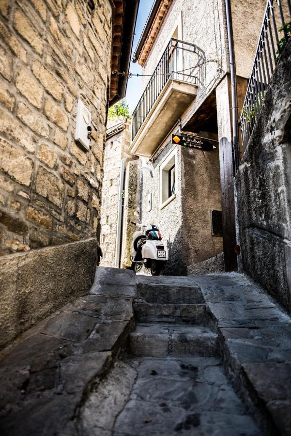 La Gradinata B&B Castelmezzano Exterior photo